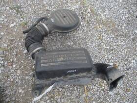 319-490a Dodge 2003 Dakota 3.9 Air Filter Housing With Tube 00-02