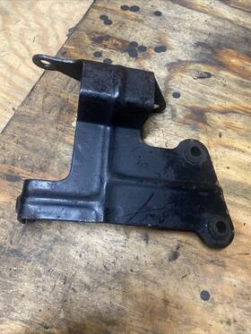 4275981 Dodge 4275660 Daytona Turbo Z Chrysler Laser Lebaron Air Box Bracket