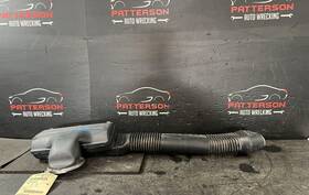 4897842aa Dodge 94-97 Ram 1500 3.9 Air Intake Cleaner Filter Box With Tubes