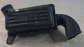 530311552a Dodge 00-04 Dakota Air Intake Cleaner Filter Box Housing Assembly Oem