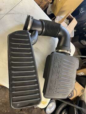 53032424ad Dodge 2004-2009 Durango 4.7l Air Box Intake Resonator Assembly Oem
