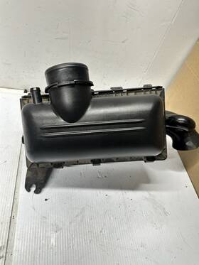 53032877aa Dodge 04-11 Dakota 4.7l Intake Air Cleaner Filter Box Housing Assembly T32 Oem