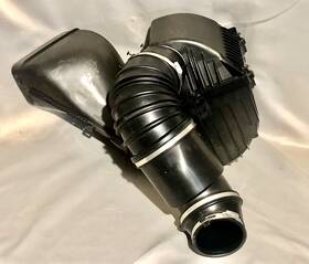68321026c Dodge 2019-2023 6.7 Cummins Diesel Air Cleaner Intake Filter Box Oem