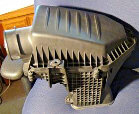 68413350aa Dodge 2020 -2021 Challenger 3.6l Air Cleaner Housing Complete Grade A