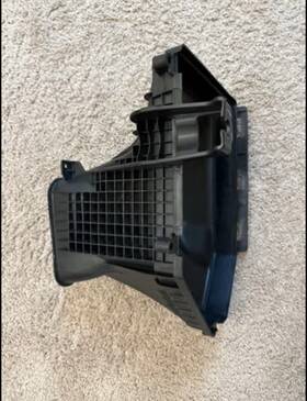 72140845 Dodge Challenger Oem Lower Air Box