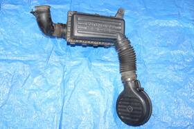 881858 Dodge 97-03 Durango Dakota Air Cleaner Intake Filter Box With Tube 5.2 5.9 8 Pce