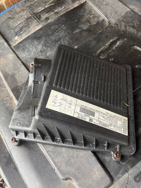 258-513 Dorman Oe Solutions Air Filter Housing Top Part