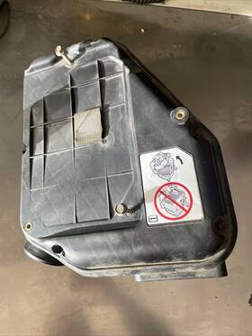 511585 Factory/oem 2011-2014 Jeep Compass Patriot Air Cleaner Intake Box Assembly