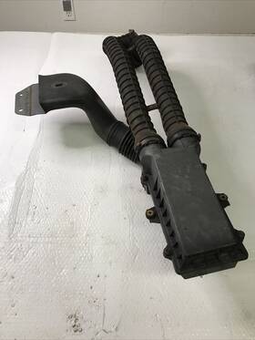 E8te-9n676 Fomoco 1987 93 94 96 97 Ford F150 F250 F350 Bronco Used Air Intake Tube Duct 5.8l 5.0l