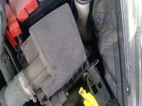 319-06413 Ford Air Cleaner 1.6l Without Turbo Manual Transmission Fits 14-19 Fiesta 3562287 319-06413 Ford Air Cleaner 1.6l Without Turbo Manual Transmission Fits 14-19 Fiesta 3562287