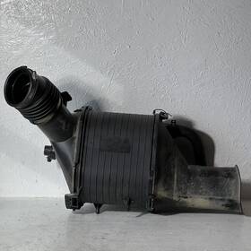 4c3z9600aa Ford 03-04 F250 6.0l Diesel Motor Engine Intake Air Cleaner Filter Box Housing Oem Oe