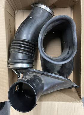5c3z9600fa Ford 2005-2007 F250 F350 6.0l Powerstroke Diesel Stock Air Intake Box Hose Duct
