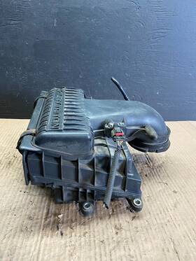 5l1z9661aa Ford 2004 To 2008 F150 5.4 Truck Air Cleaner Box D2822