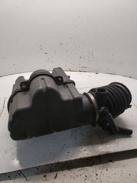 8s4z9600e Ford Air Cleaner 2.0l Dohc Low Emissions Pzev Fits 08-09 Focus 1289886