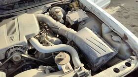 Ford 8w7z9600b 04-10 Crown Vic Complete Air Intake Cleaner Filter Box Housing With Tube 4.6l