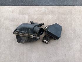 Bt43-9c662-a Ford Bt43-9c662-a. Bt43-9f764-a Air Cleaner/air Filter Housing 2013 Edge 3.5 Engine Oem