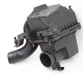 Cj5z-9a600-a Ford 2013-2022 Transit Connect 2.5l Engine Air Intake Case Cleaner Oem