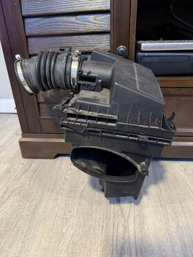 Ds73-9661-ab Ford 2013-2016 Fusion 2.5l Engine Air Cleaner Intake Housing Filter Box Oem
