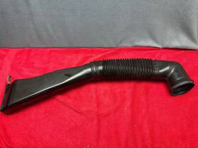 E5tf-9a675-ce Ford 86 1986 F-150 Truck Bronco 302 5.0 Efi Air Filter Intake Duct Tubing Oem