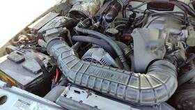 F37z9600b Ford 1991-94 Explorer Complete Air Intake Filter Box Housing With Tube Oem 4.0l