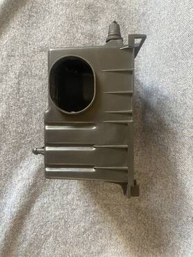 F87x-9a612-ac Ford F87x9a612ac Lower Air Intake Housing 1999 Ranger 98 99 00 01 4.0
