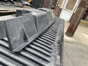 F8ub-19e672-ac Ford 99-03 E350 Van Air Inlet Front Upper Radiator Cover 7.3 Powerstroke Diesel