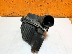 Jr3z-9600-a Ford 15-23 Mustang Front Left Side Engine Air Cleaner Intake Housing Box Oem Jr3z-9600-a Ford 15-23 Mustang Front Left Side Engine Air Cleaner Intake Housing Box Oem