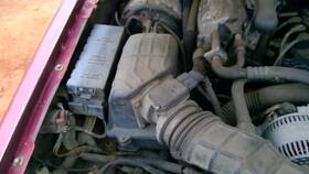 319-00096b Ford Truck Air Cleaner 4.0l Fits 93-94 Explorer 250038