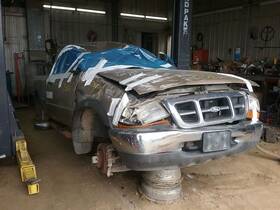 319-00467 Ford Truck Air Cleaner 4.0l Fits 98-00 Ranger 1449724