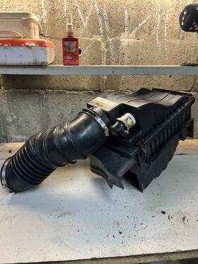 Xc3u-10b712-af Ford 2002 F350 Air Box