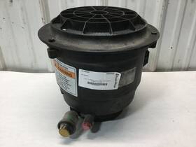 03-32573-000 Freightliner M2 106 Air Cleaner - Used P/n 0332573000 03-32573-000 Freightliner M2 106 Air Cleaner - Used P/n 0332573000