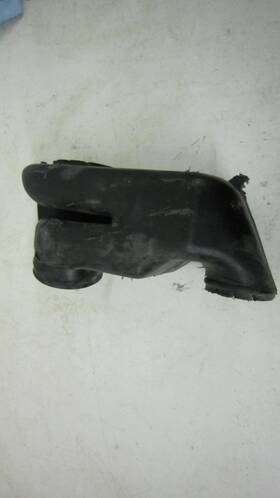 15593931 General Motors 84-86 Gm# Duct Assy. Suburban C/k Square Body 7.4l 5.7l Jimmy Blazer 15593931 General Motors 84-86 Gm# Duct Assy. Suburban C/k Square Body 7.4l 5.7l Jimmy Blazer
