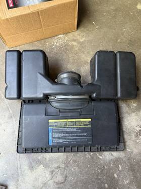 25312017 General Motors Oem 98-02 Camaro Firebird Ls1 Air Intake Cleaner Filter Box Upper Lid