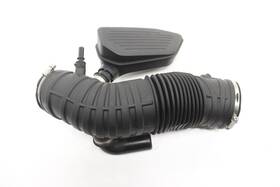 Genesis 28910b1200 2018 - 2020 G80 3.8l Air Intake Inlet Duct Hose Resonator Oem