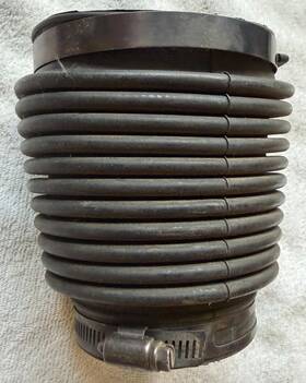 Gm 10037612 1985-87 Firebird Trans Am Tpi Intake Throttle Body Air Cleaner Flex Duct Hose
