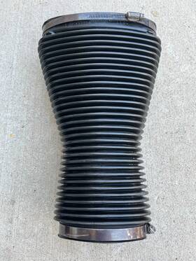 10108444 Gm 1990-1991 Corvette Air Cleaner / Throttle Body Intake Duct