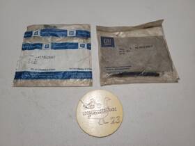 14033887 Gm 2x Nos Air Cleaner Studs #14033887 For 85-95 Chevrolet Gmc Diesel 6.2l 6.5l Oem