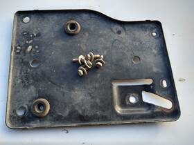 15735435 Gm Air Cleaner Filter Mounting Bracket 99-06 Silverado Sierra Tahoe Yukon Avalanche