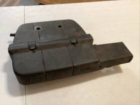 25099048 Gm 1991-1993 Buick Roadmaster Caprice Air Cleaner Filter Box Assembly Oem 25099048 Gm 1991-1993 Buick Roadmaster Caprice Air Cleaner Filter Box Assembly Oem
