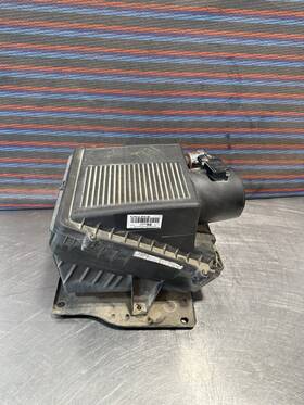 319-06262b Gm 2005 Gmc Sierra Silverado Lly Diesel Air Cleaner Box Oem 6.6 Duramax 04-05