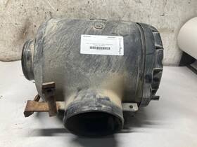 P536948 Gmc 1990-2002 C7500 Air Cleaner - Used P/n