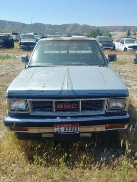 319.gm9182 Gmc Truck 1982 S15pickup 2.8 V6 Air Cleaner