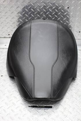 7810728 Harley-davidson 2005 Softail Fatboy Front Seat Saddle