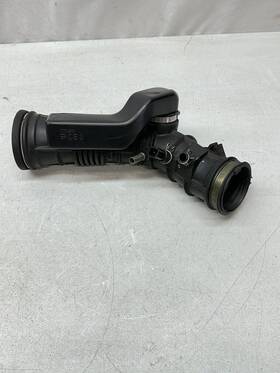 17228-p2j-000 Honda 96-00 Civic Ex Hx Gx D16y8 Air Intake Cleaner Tube Pipe Hose Oem #5447