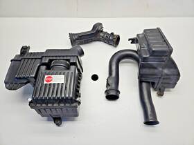 17240p2na00 Honda 1996-2000 Civic Ex D16y8 Air Intake Box Cleaner Filter Resonator Tube Oem