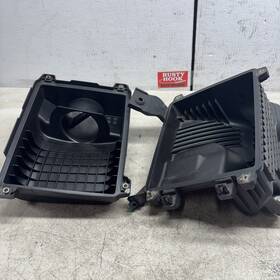 Honda 83b28w 2008 Accord Air Cleaner Intake Filter Box Assembly