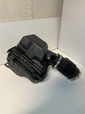Acc135 Honda 2018-2022 Accord 2.0 Air Intake Assembly Filter Box With Duct Tube - Oem