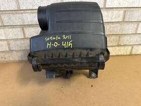 28110-30100 Hyundai 2011-2014 Sonata Air Cleaner Intake Filter Housing Box Oem