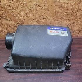 28116-3x300 Hyundai 2011-2016 Elantra 2.0l Air Intake Cleaner Box Upper Cover W