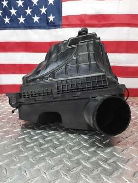 319-67562 Hyundai Air Cleaner Sedan 3.8l Fits 15-16 Genesis